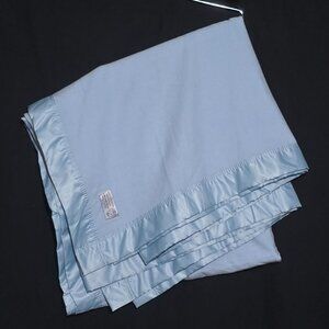 John Atkinson England LW Merino Wool Blanket Satin 4 Edges - L.Blue 92"x92"